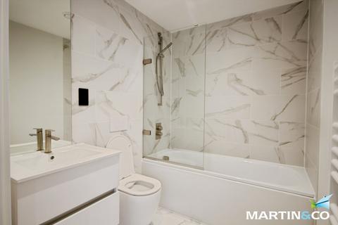 1 bedroom apartment to rent, Apex Lofts, Warwick Street, Digbeth, B12