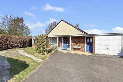 1 Bradley Close, Warminster, BA12 8BW