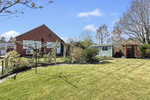 1 Bradley Close, Warminster, BA12 8BW