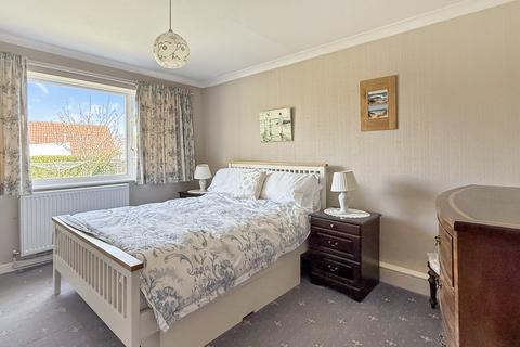 1 Bradley Close, Warminster, BA12 8BW