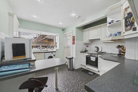 2 bedroom detached bungalow for sale, Moorlands, Wickersley