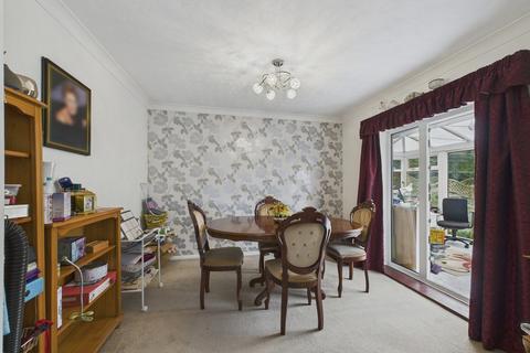 2 bedroom detached bungalow for sale, Moorlands, Wickersley