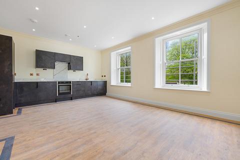 2 bedroom apartment to rent, Museum View, Park Place, Cardiff
