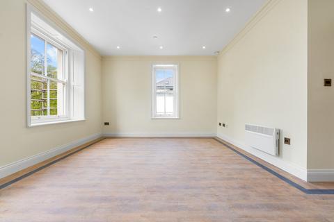 2 bedroom apartment to rent, Museum View, Park Place, Cardiff