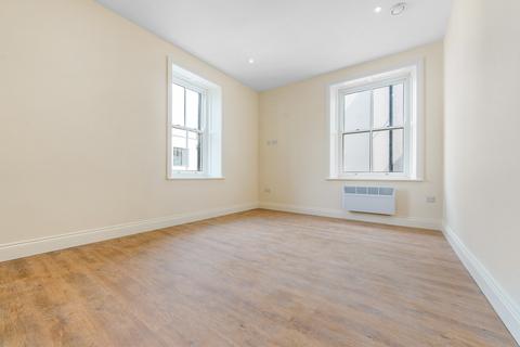 2 bedroom apartment to rent, Museum View, Park Place, Cardiff
