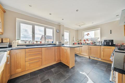 24 Smithay Meadows, Christow, Exeter, EX6 7LU