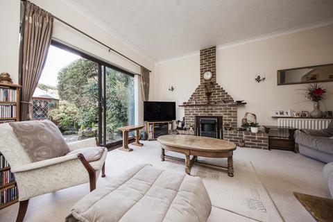 11 Beaver Close, Crowborough, TN6 2NZ