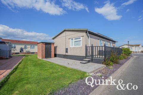2 bedroom park home for sale, Creek Road, Canvey Island, SS8