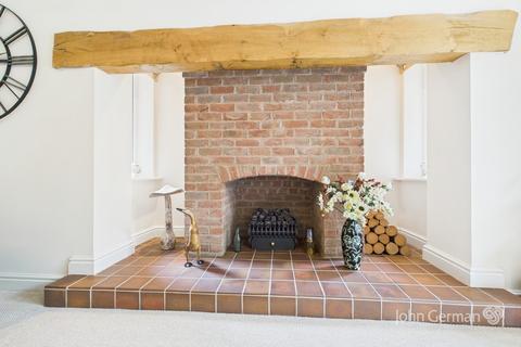 6 Dovestone Gardens, Littleover, Derby, DE23 4EJ