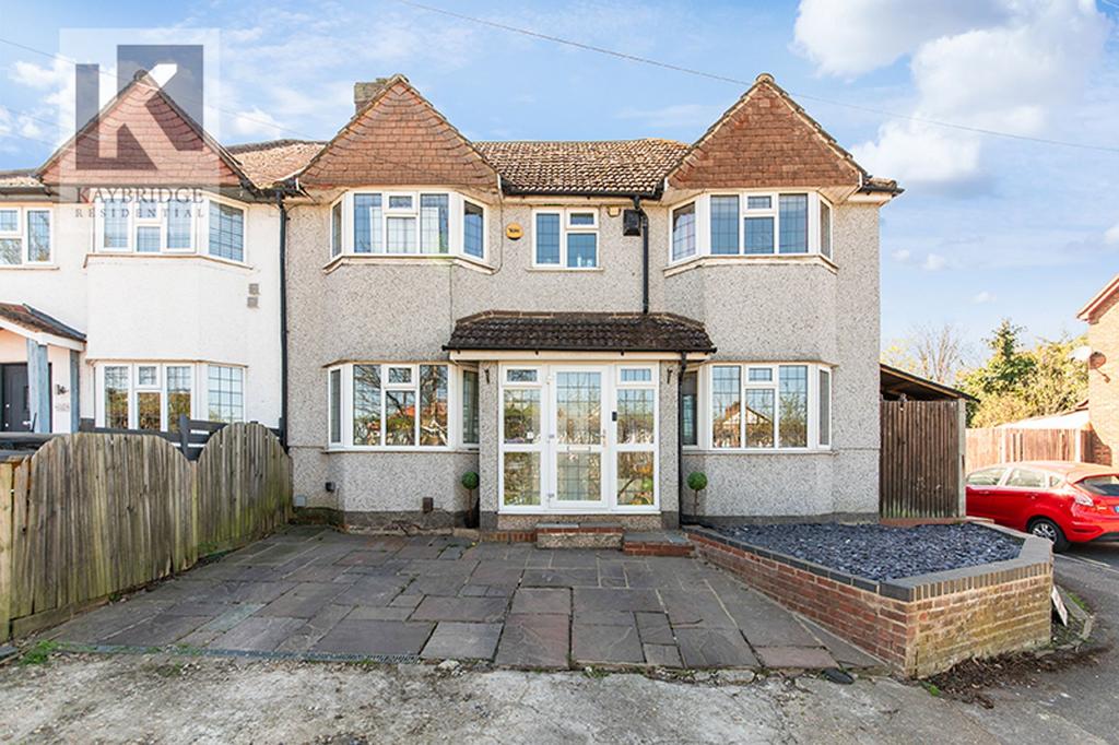 The Hawthorns, Epsom - KT17 2 QA