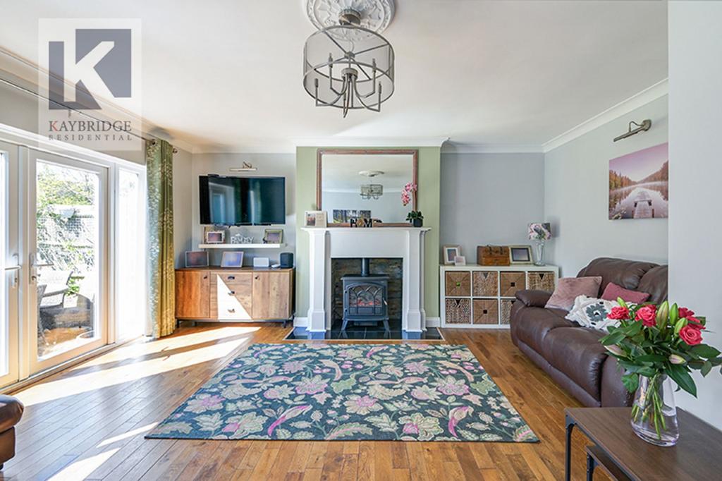 The Hawthorns, Epsom - KT17 2 QA
