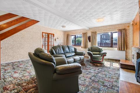 3 bedroom detached bungalow for sale, Lydgate Drive, New Mill, Holmfirth