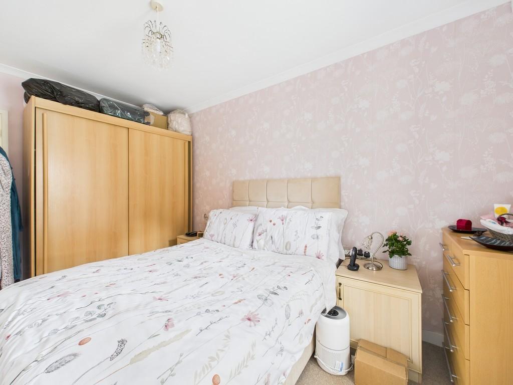 Cam02089 g0 pr0457 still003