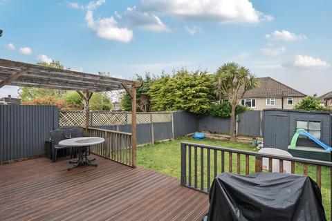 3 bedroom semi-detached house for sale, Cunliffe Road, Epsom KT19