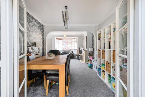 27 Cunliffe Road, Epsom, KT19 0RJ