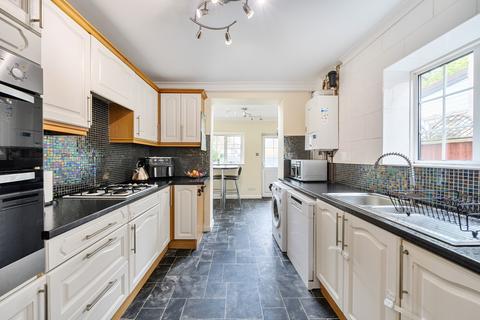 27 Cunliffe Road, Epsom, KT19 0RJ