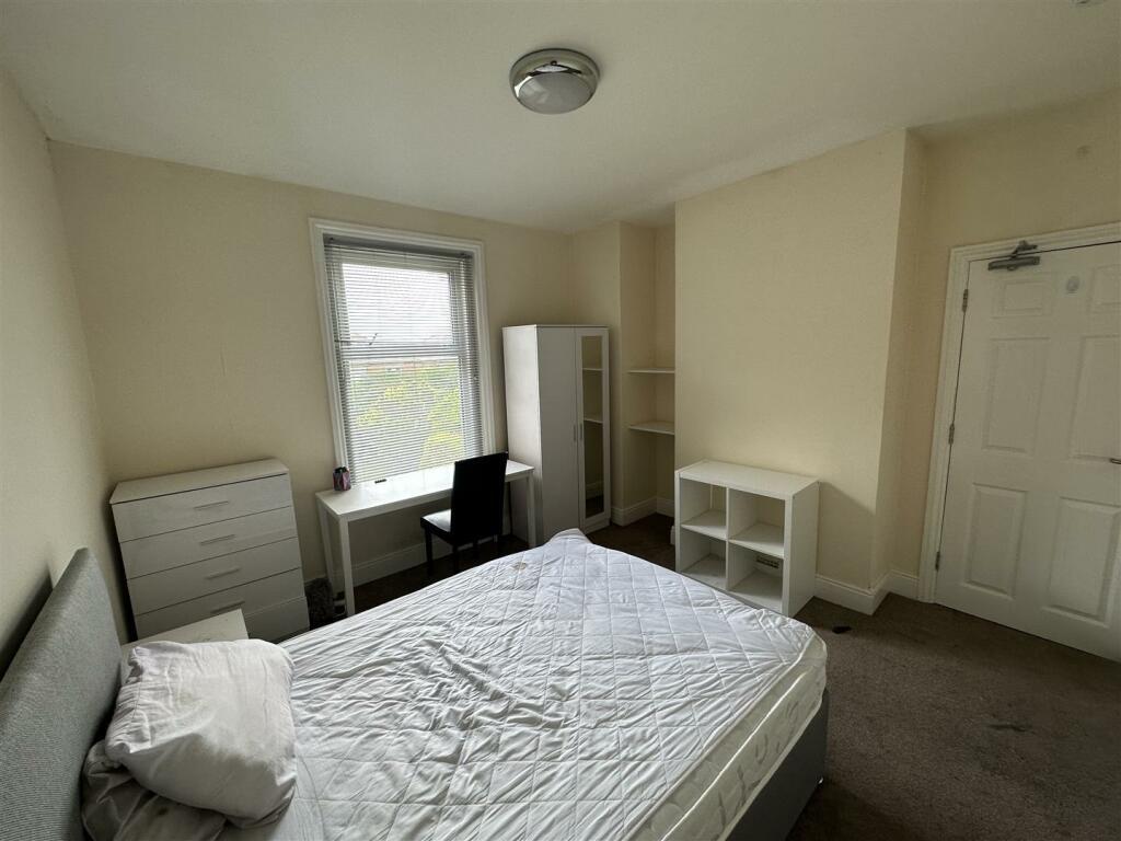 Bed 5