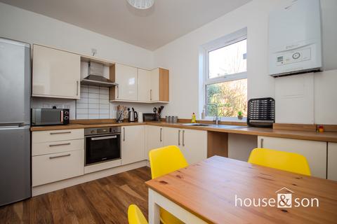 2 bedroom ground floor flat for sale, Alma Road, Bournemouth