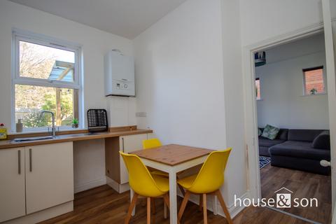 2 bedroom ground floor flat for sale, Alma Road, Bournemouth