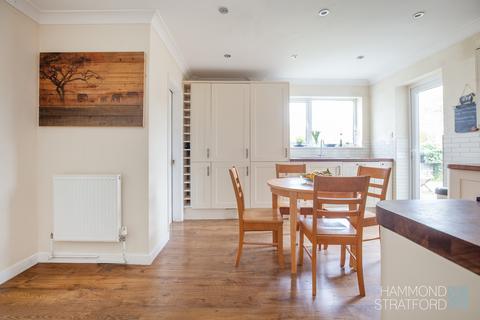 4 bedroom detached house for sale, Ebbisham Drive, Eaton