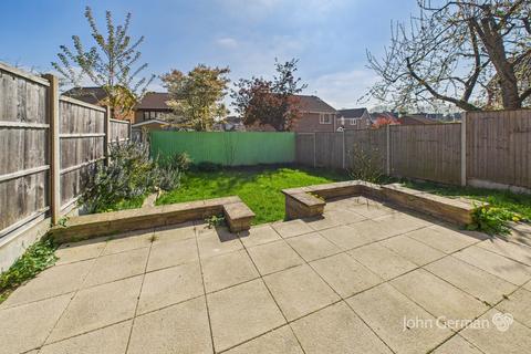 4 bedroom semi-detached house for sale, Aspen Avenue, Loughborough