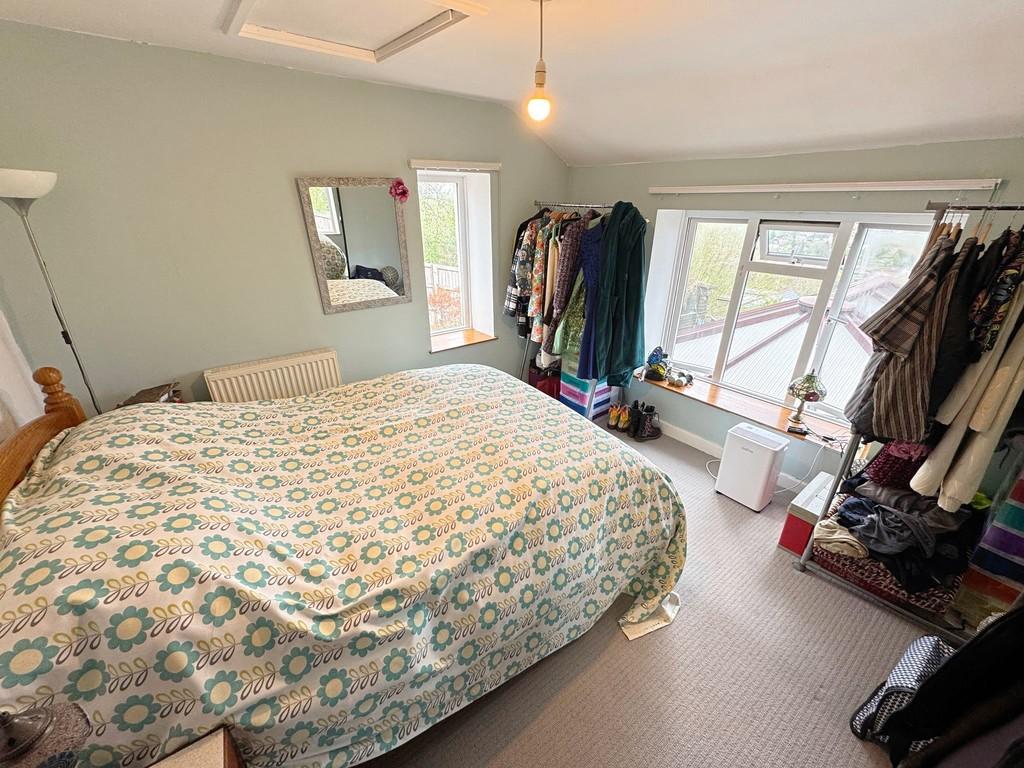 Bed 1