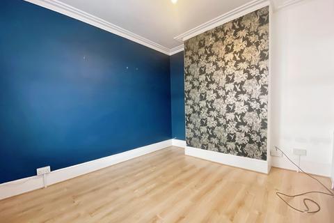 1 bedroom terraced house to rent, Rugby Road, Southsea PO5