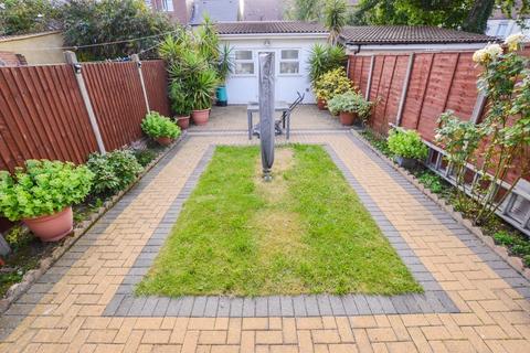 undefined, Abbotts Road, Southall