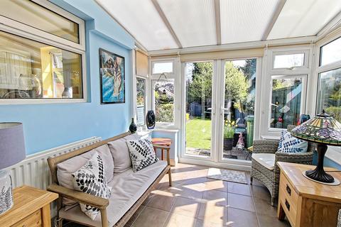 3 bedroom semi-detached house for sale, Western Park, Leicestershire