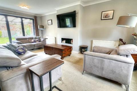 4 bedroom detached house for sale, Buckmore Avenue, Petersfield GU32