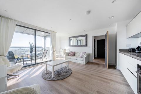 1 bedroom apartment for sale, London Road, Kent TN13