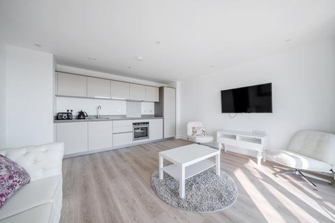 1 bedroom apartment for sale, London Road, Kent TN13