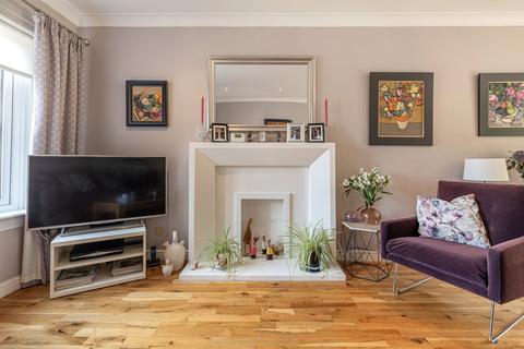 4 bedroom detached house for sale, Burncrooks Avenue, Bearsden