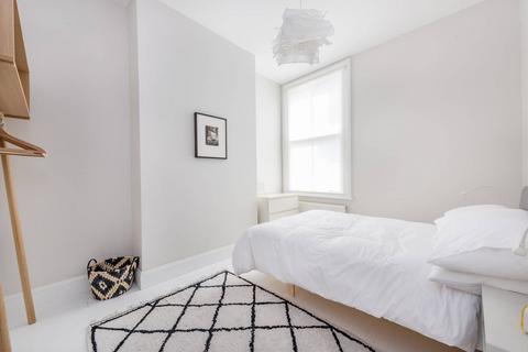 2 bedroom flat to rent, Balfern Grove, Chiswick, London, W4