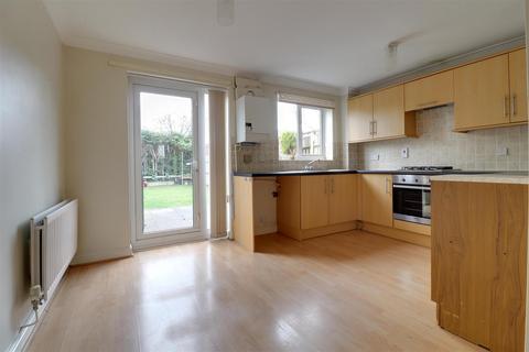 2 Swettenham Close, Alsager, Stoke-on-trent, ST7 2XG
