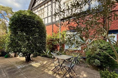 undefined, Sandy Lane, Woking GU22
