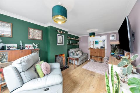 3 bedroom semi-detached house for sale, Newman Avenue, Royston SG8