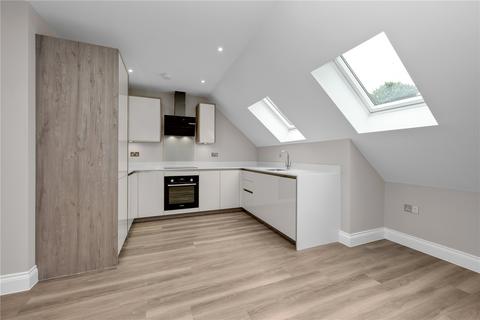 2 bedroom flat for sale, Queens Road, Weybridge, KT13