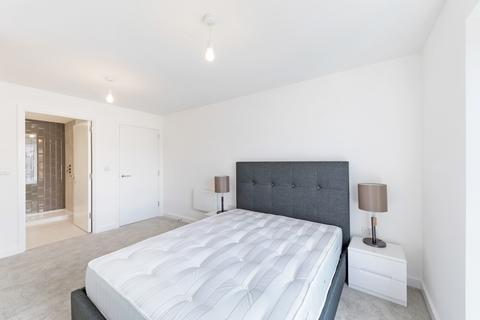 2 bedroom flat to rent, Castleton House, 26 Castleton House, Aerodrome Road, Colindale, NW9