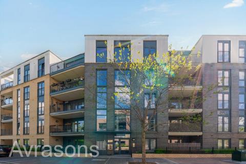 2 bedroom flat to rent, Offenham Road, Oval