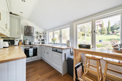 3 bedroom bungalow for sale, Yomede Park, Somerset BA1