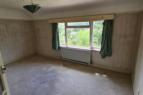 2 bedroom flat for sale, Coulsdon CR5