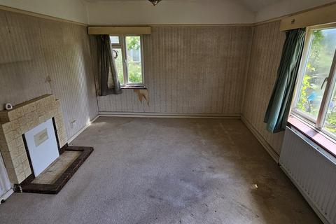 2 bedroom flat for sale, Coulsdon CR5