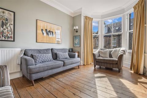 34 Restalrig Road, Edinburgh, EH6 8BN