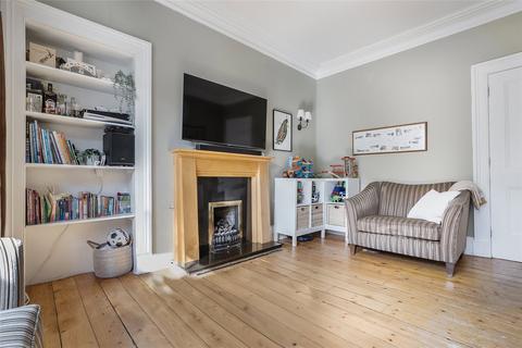 34 Restalrig Road, Edinburgh, EH6 8BN
