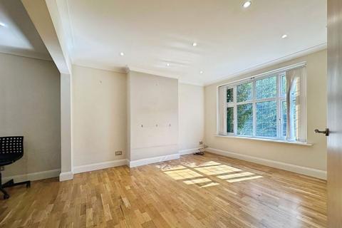 4 bedroom semi-detached house for sale, Farm Road, Edgware