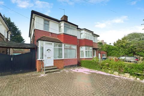 Manor Way, London, NW9
