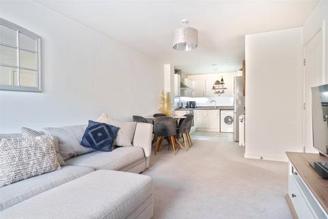 2 bedroom maisonette for sale, Urnfield, Hampshire GU46