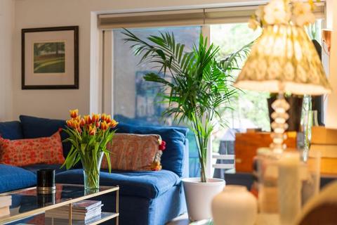 1 bedroom apartment for sale, Brondesbury Park, Queens Park, London NW6