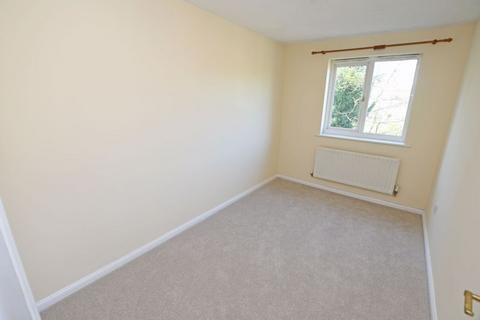 2 bedroom apartment to rent, Lindisfarne Gardens, Maidstone